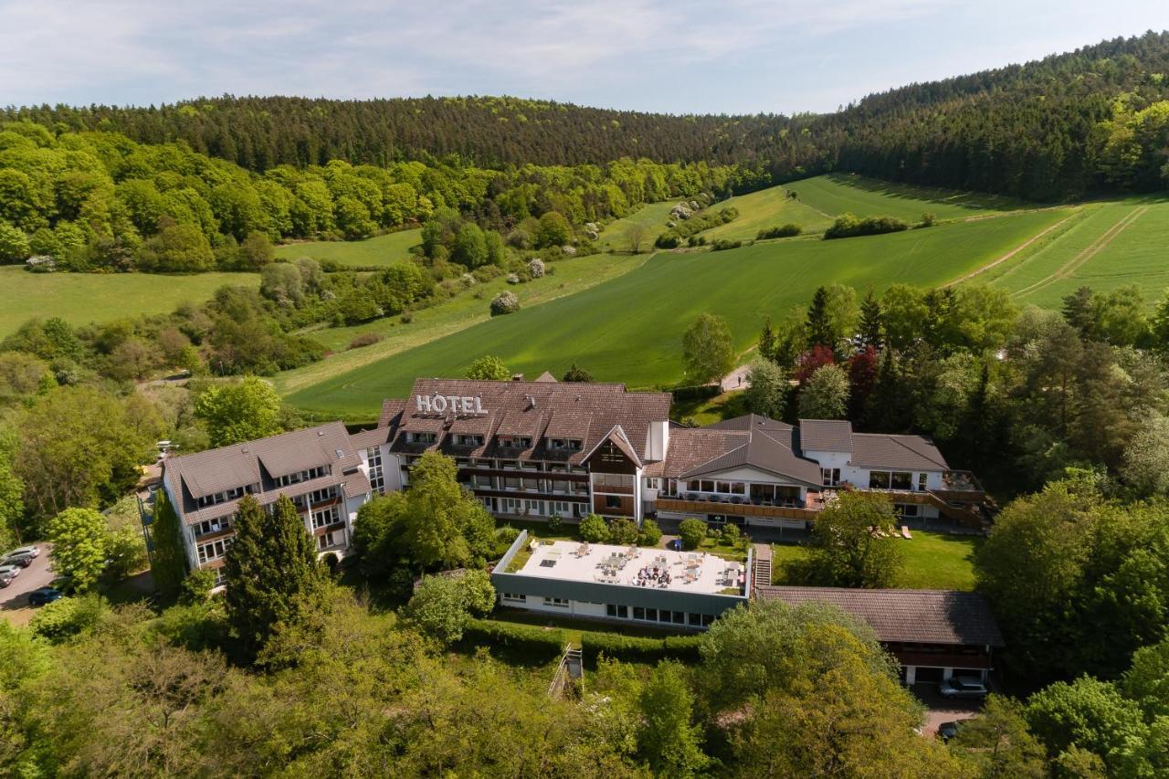 Hotel Sonneck Knüllwald Extérieur photo
